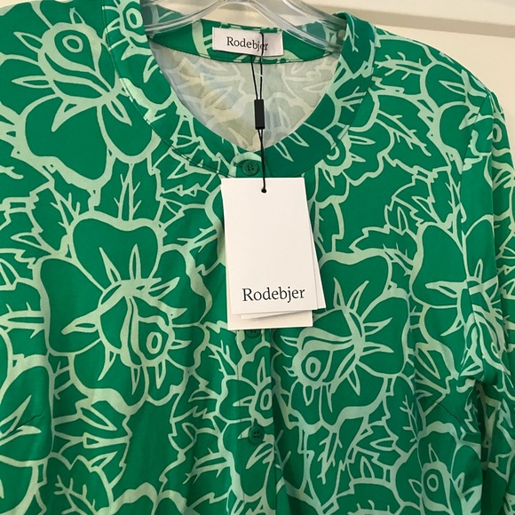 NWT Rodebjer Spring Green Button Up - Picture 2 of 4